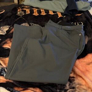 Lululemon ABC trousers Men's gray Pants-34x30-very lightly worn!